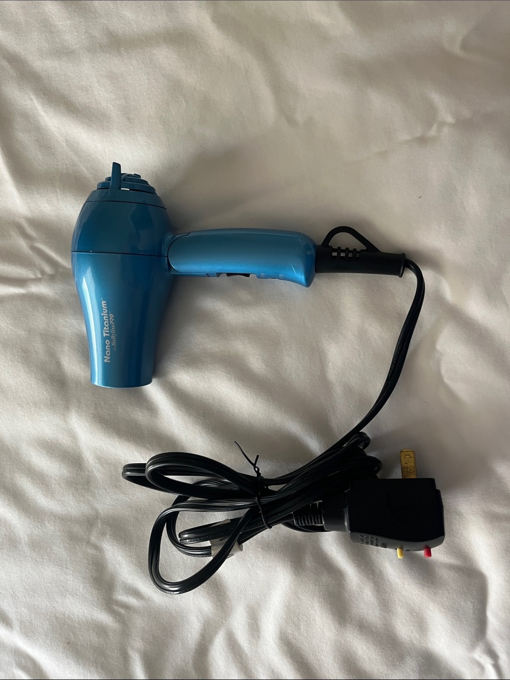 BaByliss Metallic Blue Foldable Travel Hair Dryer